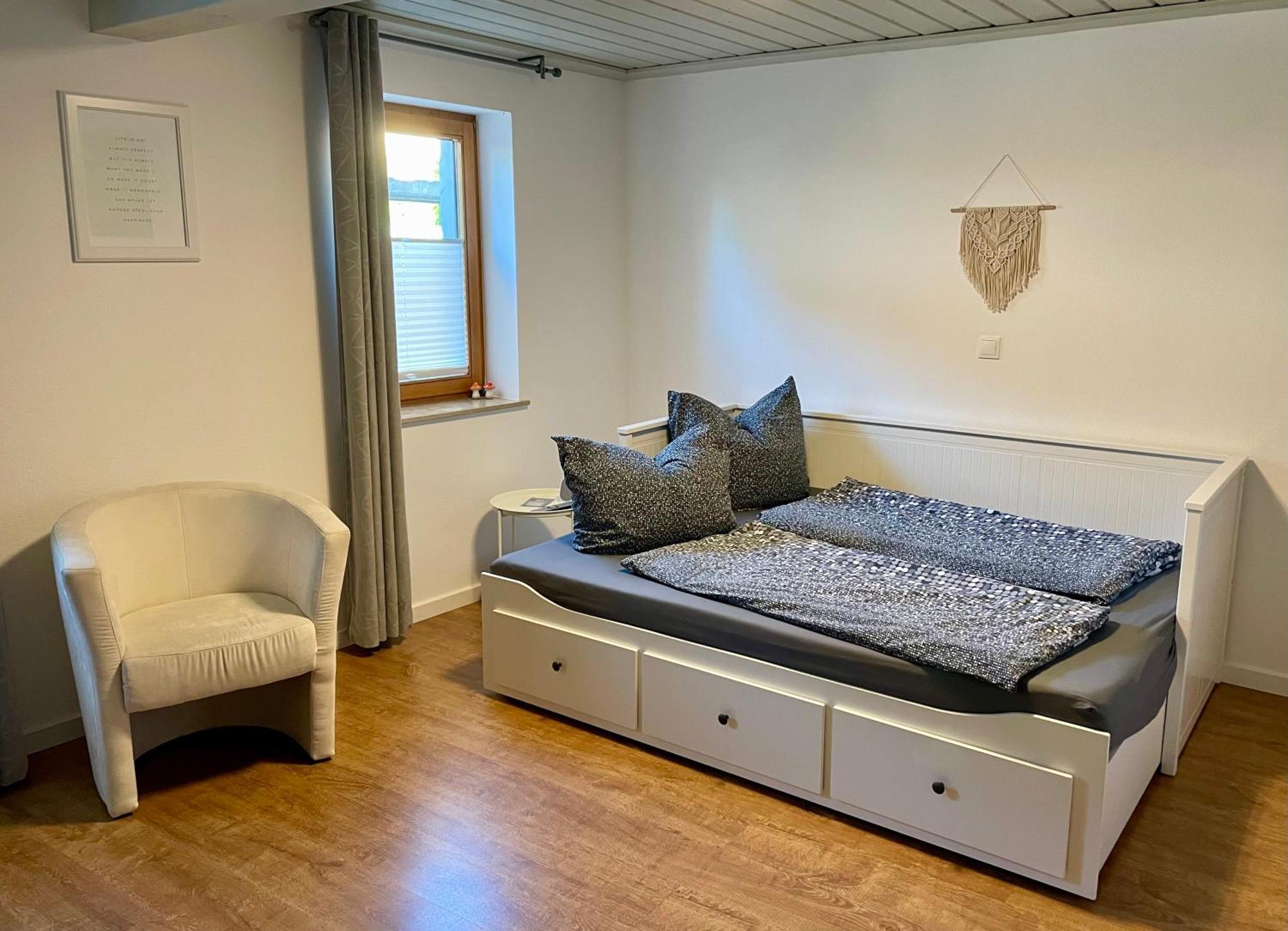 Moderne Ferienwohnung In Historischer Altstadt - Keine Monteurswohnung Хилполтщайн Екстериор снимка